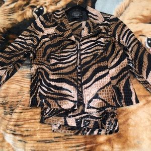 Selene tiger jacket pants set